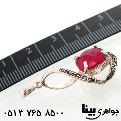 گردنبند یاقوت سرخ و حدید دایره ای زنانه