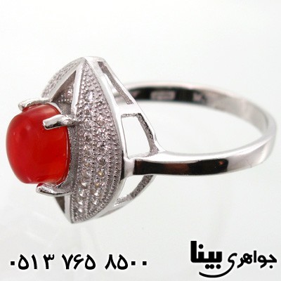 انگشتر عقیق یمنی طرح چشم زنانه دو