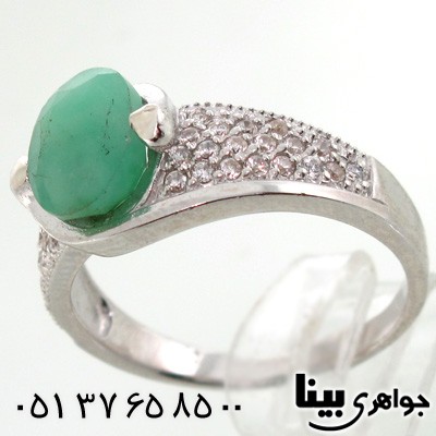 انگشتر زمرد دایره ای زنانه
