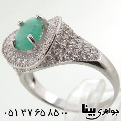 انگشتر زمرد بیضی زنانه