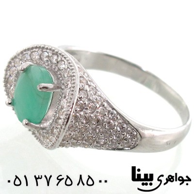 انگشتر زمرد بیضی زنانه