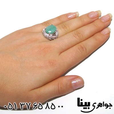 انگشتر زمرد بیضی زنانه درشت