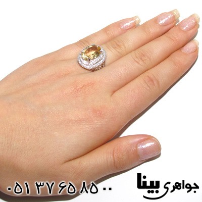 انگشتر سیترین بیضی زنانه درشت کلاسیک
