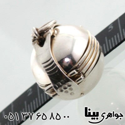 گردنبند نقره کره اسرار آمیز