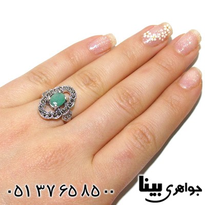 انگشتر زمرد و حدید بیضی زنانه درشت