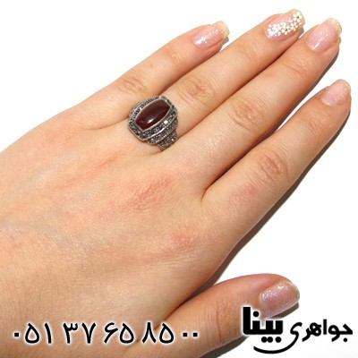 انگشتر حدید و نگین طرح عقیق پله ای زنانه