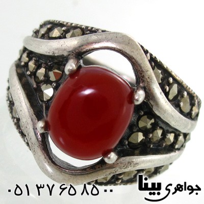 انگشتر حدید و طرح عقیق زنانه