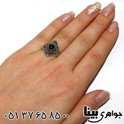 انگشتر حدید طرح لوزی و قلبی زنانه