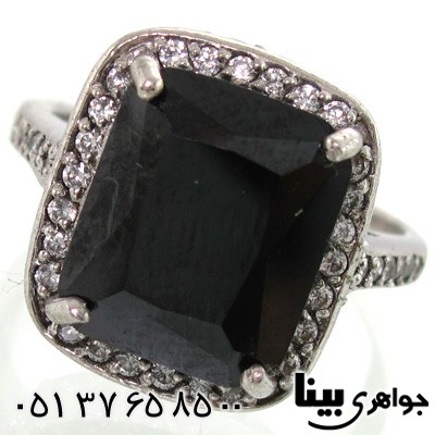 انگشتر عقیق سیاه (اونیکس) مربعی زنانه درشت