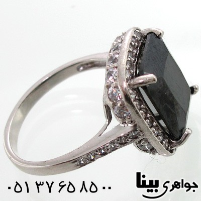 انگشتر عقیق سیاه (اونیکس) مربعی زنانه درشت