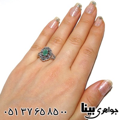 انگشتر زمرد زنانه طرح خاتون