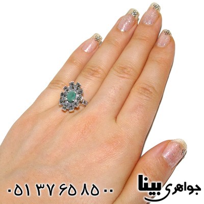 انگشتر زمرد زنانه طرح سپیده
