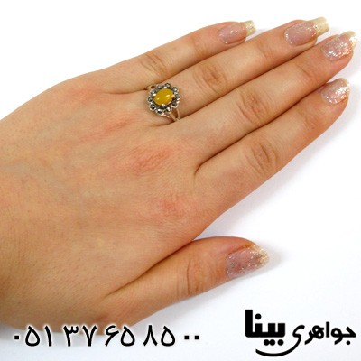 انگشتر عقیق شرف الشمس زنانه بیضی کلاسیک