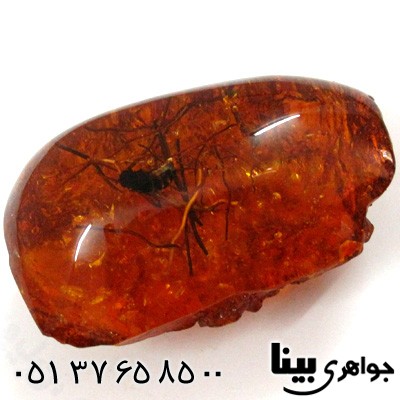 نگین انگشتر کهربا صنعتی با حشره و خاشاک طبیعی