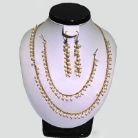 سرویس مروارید زنانه طرح زیر خاکی نیکی