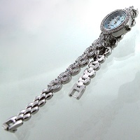 ساعت نقره زنانه مجلسی بیضی