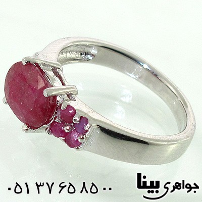 انگشتر یاقوت سرخ زنانه بیضی مدرن