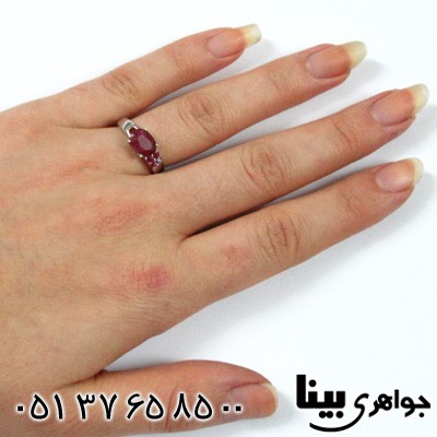 انگشتر یاقوت سرخ زنانه بیضی مدرن