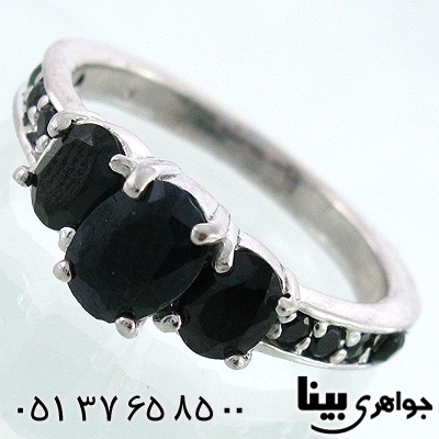 انگشتر یاقوت کبود زنانه زیبا