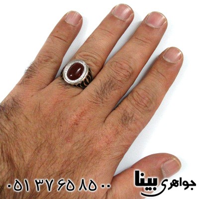 انگشتر عقیق قرمز بیضی رکاب پهن کلاسیک