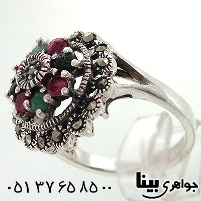 انگشتر چند جواهر یاقوت و زمرد طرح نقطه