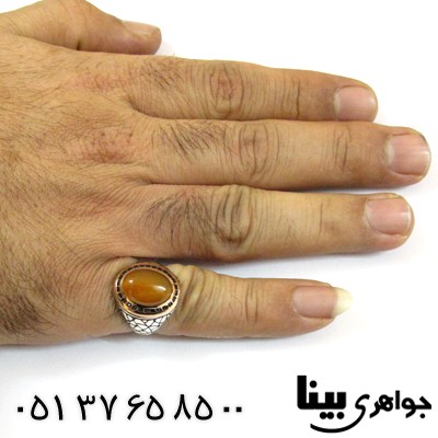 انگشتر عقیق زرد مردانه درشت طرح اسلیمی