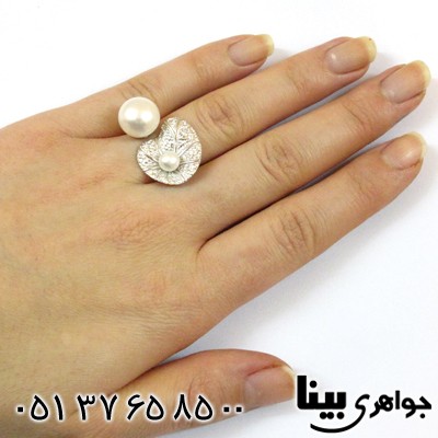 انگشتر مروارید زنانه طرح نیلوفر