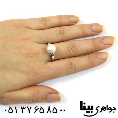 انگشتر مروارید زنانه طرح لاله