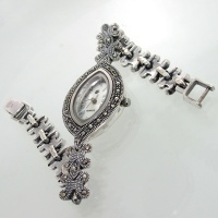 ساعت حدید زنانه طرح مهتاب