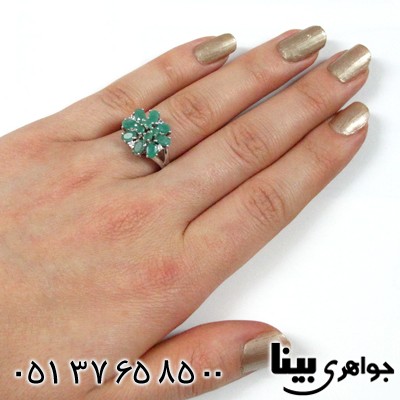 انگشتر زمرد زنانه طرح یلدا