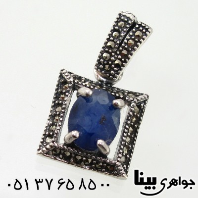 گردنبند یاقوت کبود زنانه مارکازیت هانگ مربعی _کد:7879