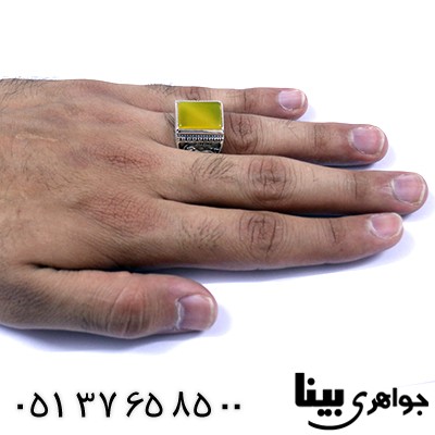 انگشتر عقیق زرد مردانه درشت شیر و خورشید طرح قجری _کد:8043