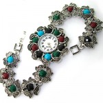 و چند نگین رنگی زنانه طرح مارکازیتی مدل گل _کد:8602