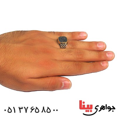 انگشتر مردانه درشت میکروستینگ با نگین اونیکس _کد:9369