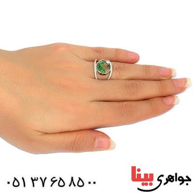 انگشتر زنانه دانه های زمردی متحرک مدل الیزابت _کد:9876