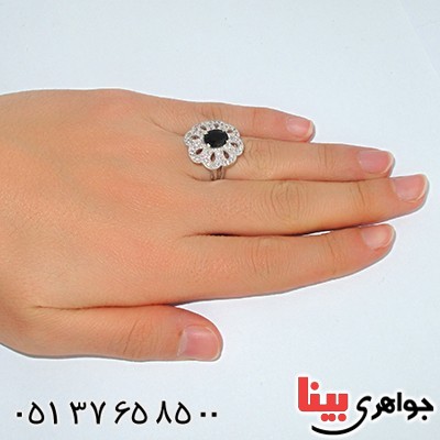 انگشتر یاقوت کبود زنانه درشت مدل سورا _کد:10009
