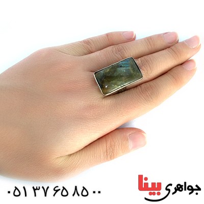 نگین انگشتر لابرادوریت درشت خوشرنگ و منحصر به فرد _کد:10192