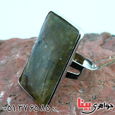نگین انگشتر لابرادوریت درشت خوش نقش _کد:10197