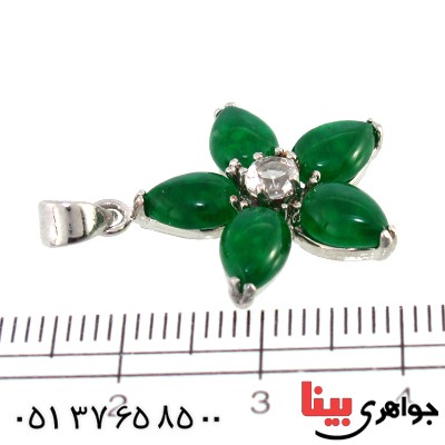گردنبند یشم درشت مدل گل پنج پر _کد:10255