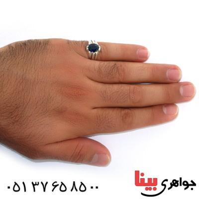 انگشتر یاقوت کبود مردانه کلاسیک شیار دار _کد:10529