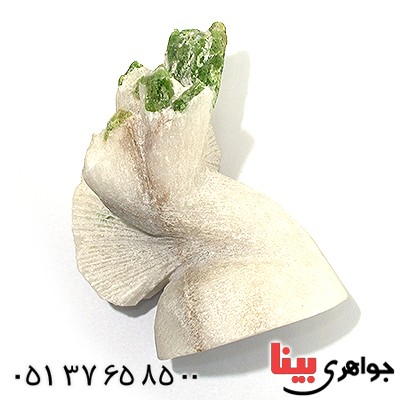 سنگ زمرد راف مدل تندیس _کد:1518