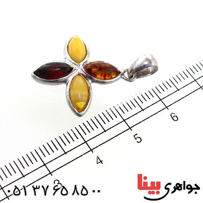 گردنبند کهربا درجه یک مدل گل چهار پر _کد:11002