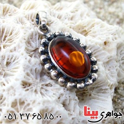 گردنبند کهربا درجه یک مدل قدیمی _کد:11008