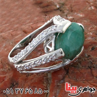 انگشتر زمرد زنانه درشت نگین دار رادیوم لوکس _کد:11132