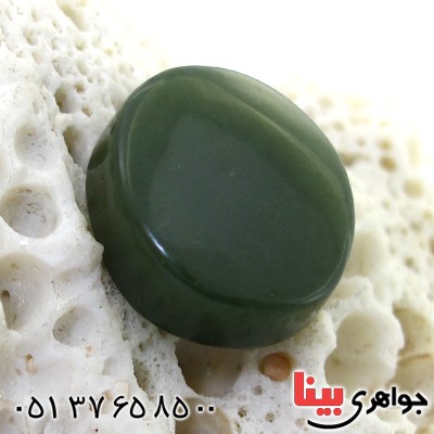 نگین انگشتر یشم درشت خوشرنگ _کد:11513