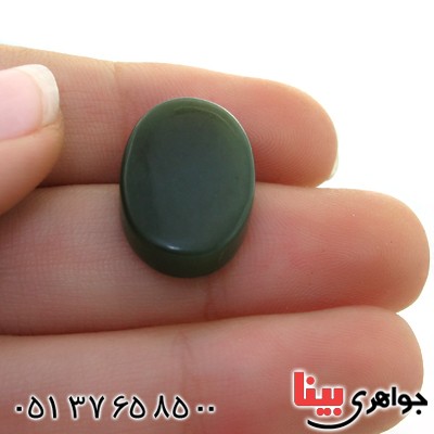نگین انگشتر یشم درشت خوش تراش و خوش نقش _کد:11517