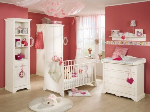 white-and-wood-baby-nursery-furniture-sets-by-Paidi-5-554x415