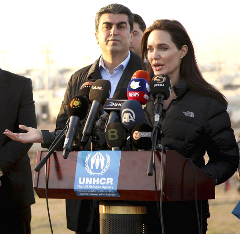 آنجلینا جولی در عراق