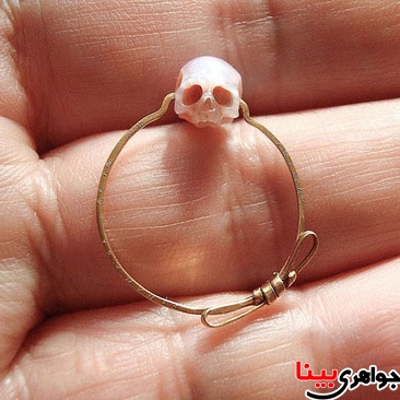 انگشتر با جمجمه های مرواریدی